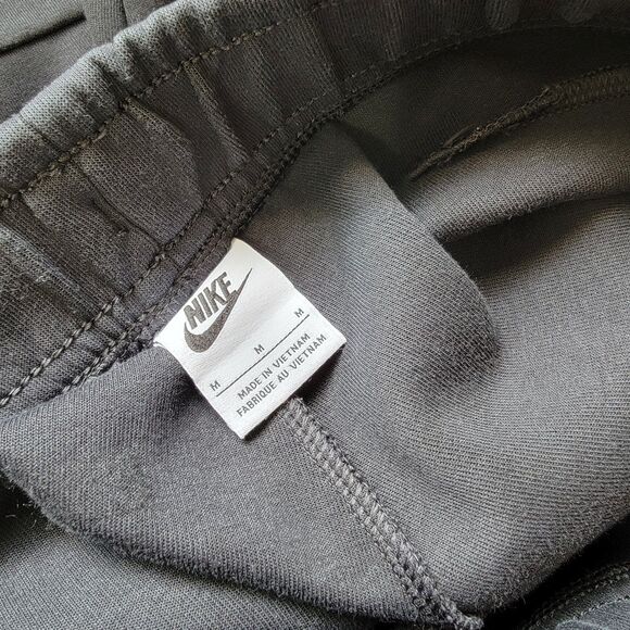 Nike Tech Fleece Kids Size Youth Medium Jogger Pants Black CU9213-010 - Picture 8 of 11